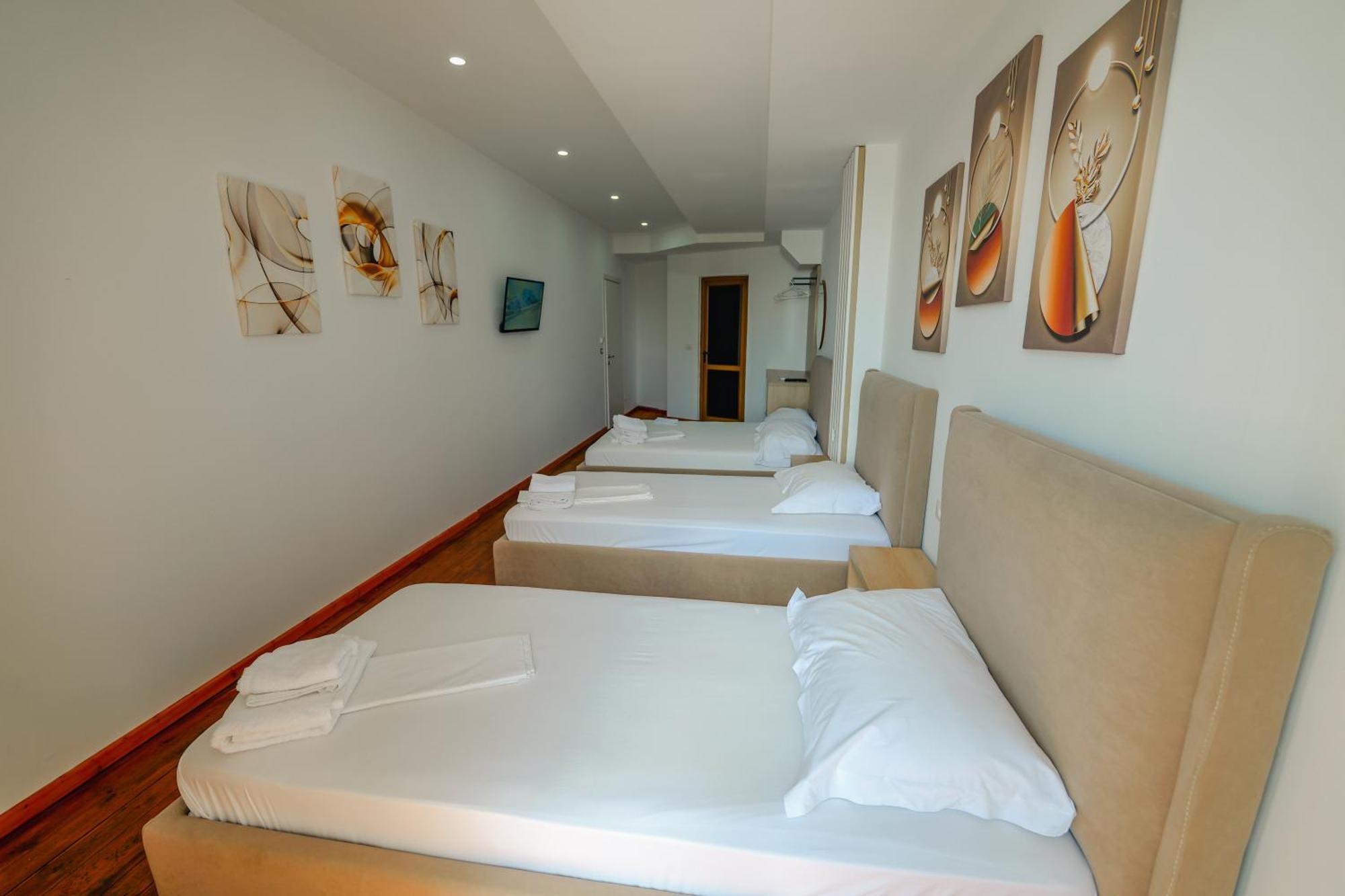 Hotel Summer Saranda Extérieur photo