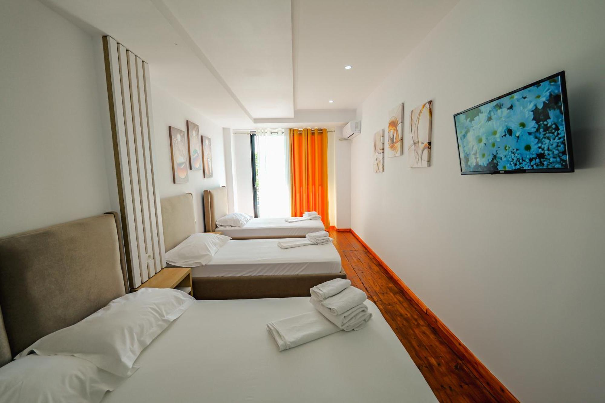 Hotel Summer Saranda Extérieur photo