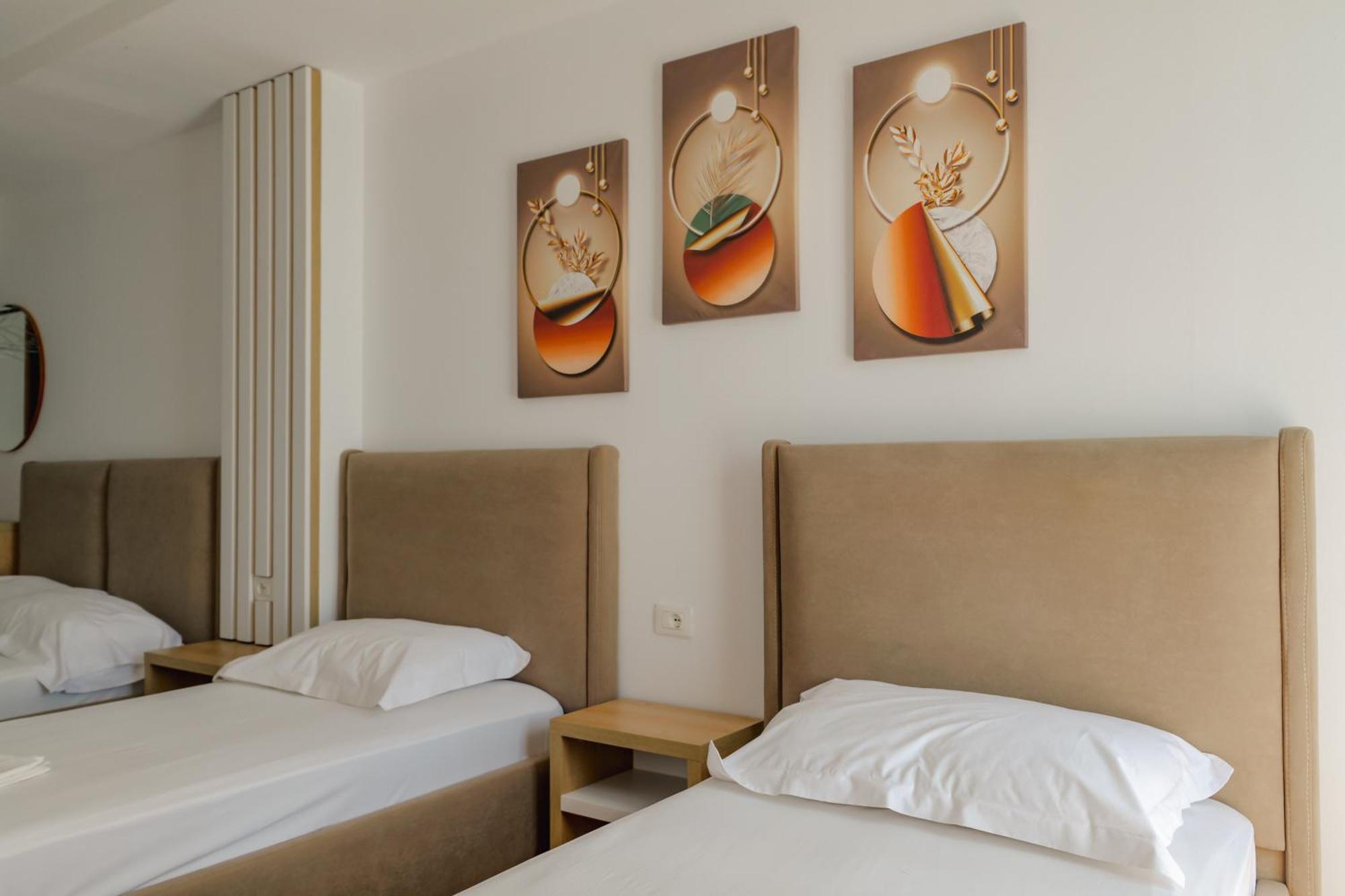 Hotel Summer Saranda Extérieur photo