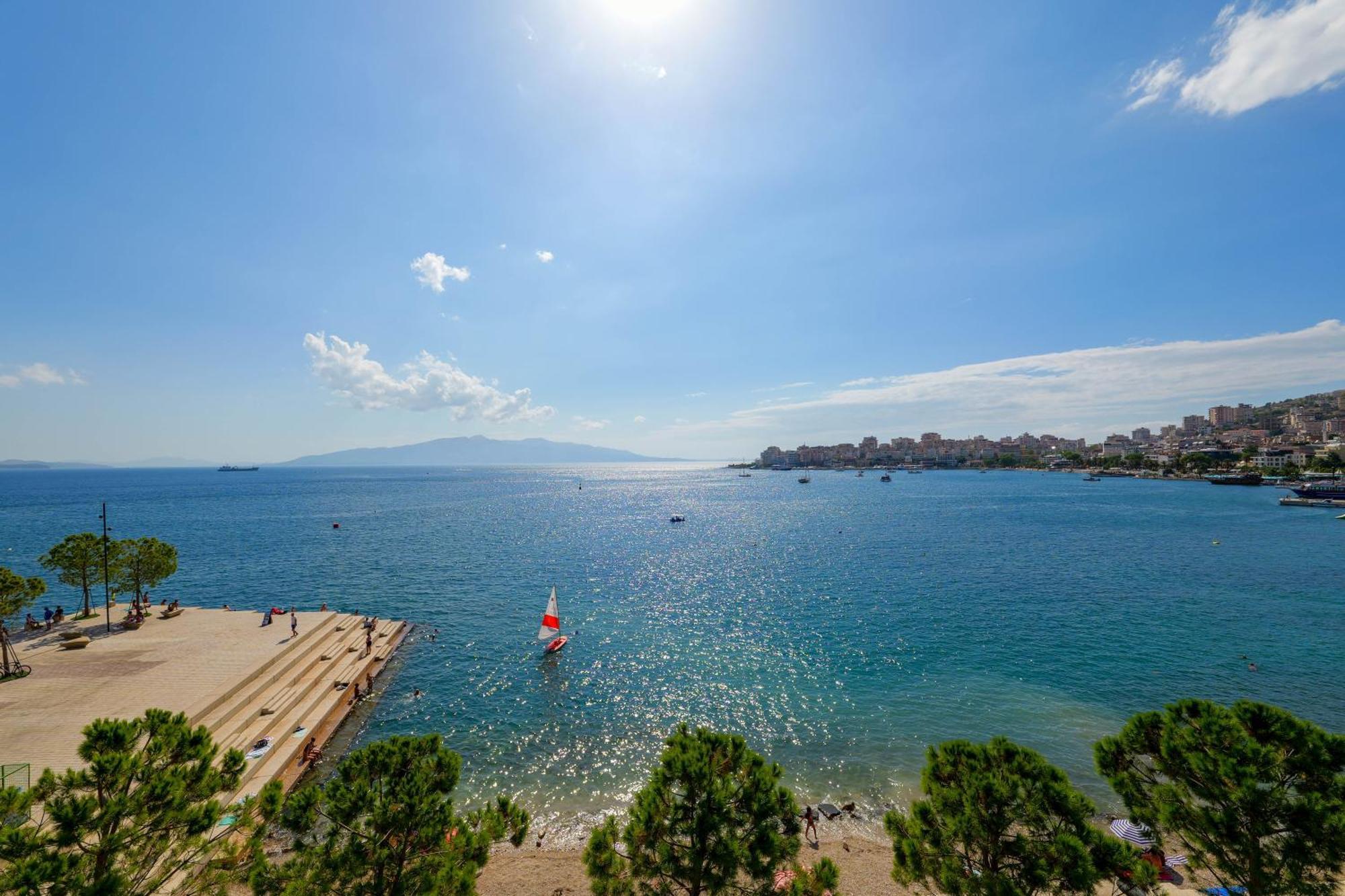 Hotel Summer Saranda Extérieur photo