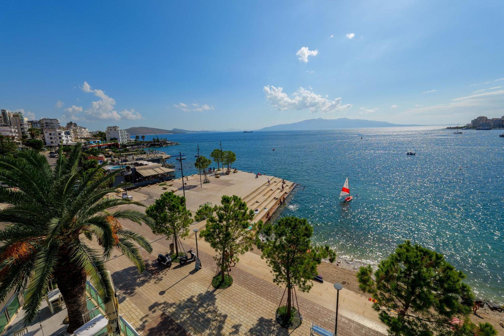 Hotel Summer Saranda Extérieur photo