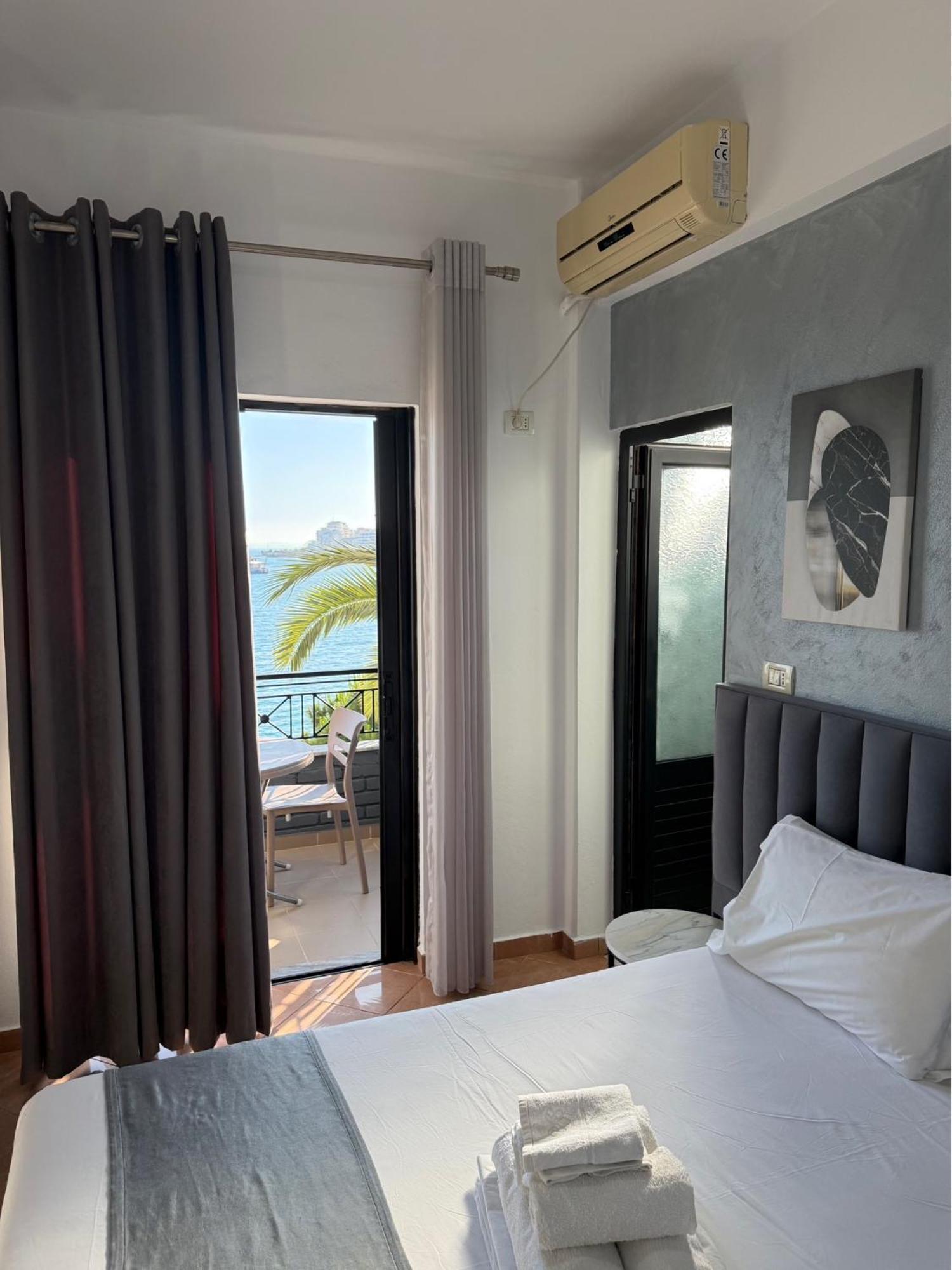 Hotel Summer Saranda Extérieur photo